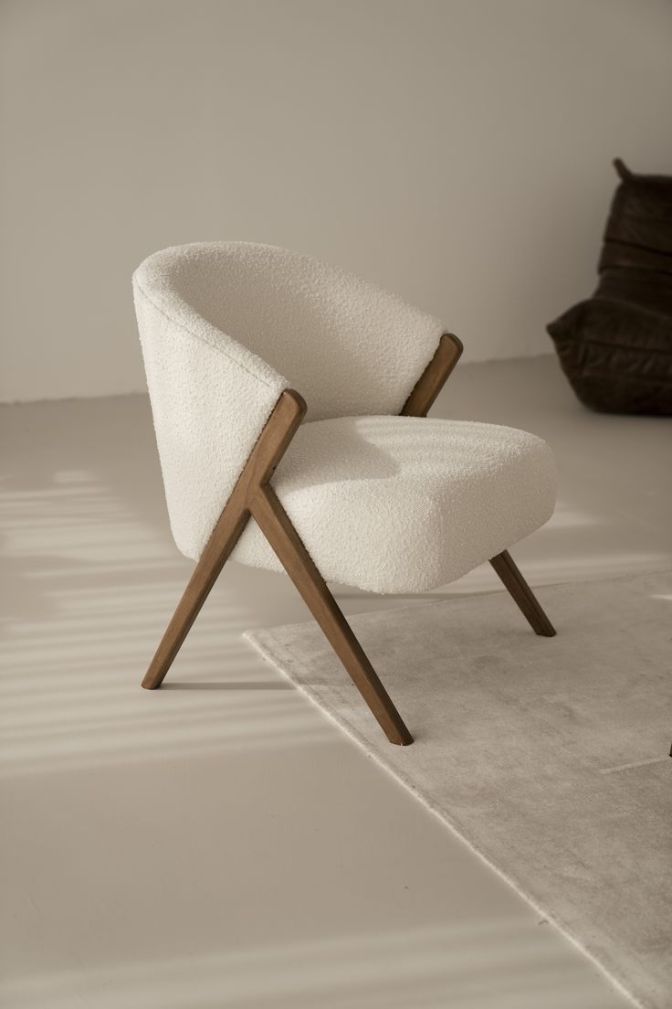 🐑 our bouclé chair for cozy vibes